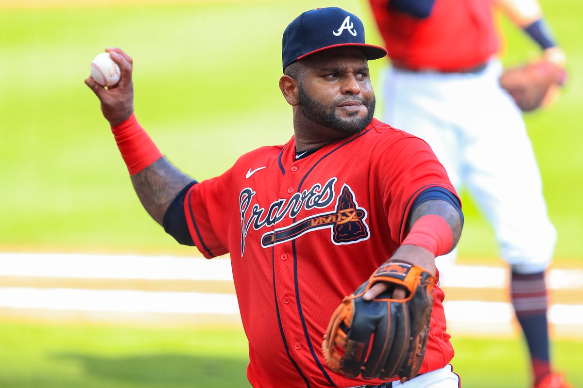 MLBONFOX's tweet photo. Pablo Sandoval is returning to the Braves on a minor-league deal, per @JonHeyman. https://t.co/oq6xLzLE68