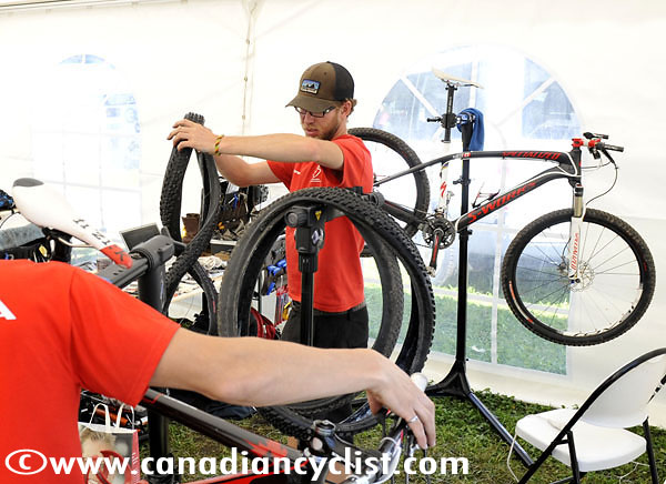 Scott Kelly wants to 'Build the best possible version of Cycling Canada
@speedshopscott 
  canadiancyclist.com/dailynews.php?…