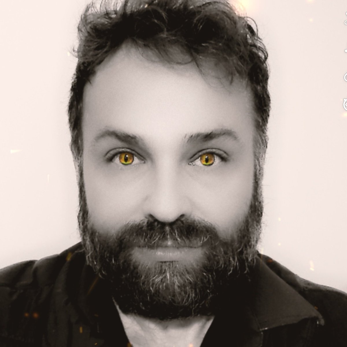 János Medenica (@janosmedyx) on Twitter photo #NewProfilePic #NewProfilePic