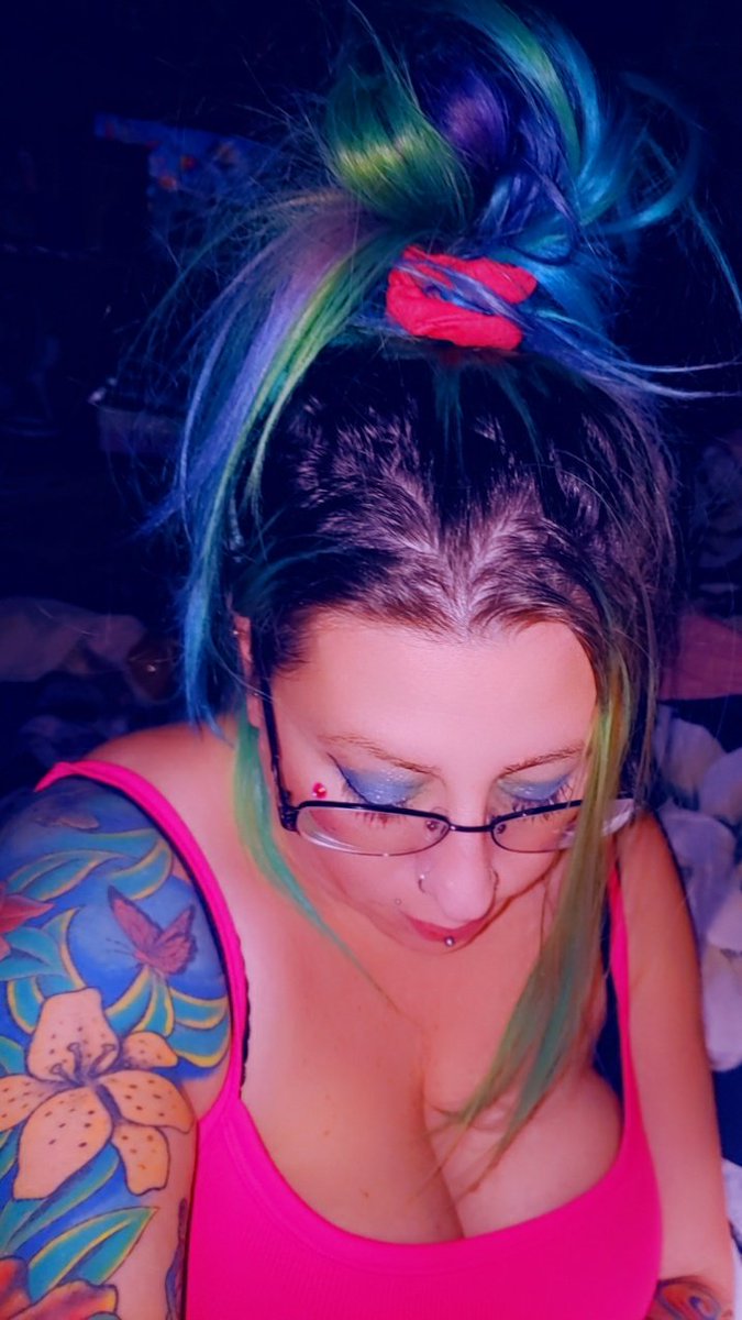 TattedBarbie82's tweet photo. It is what it is ... #ImABarb  #PROUDFAN #NickiMinaj #Queen 🍭🧁🦄💅 https://t.co/5Q4noK3vtK