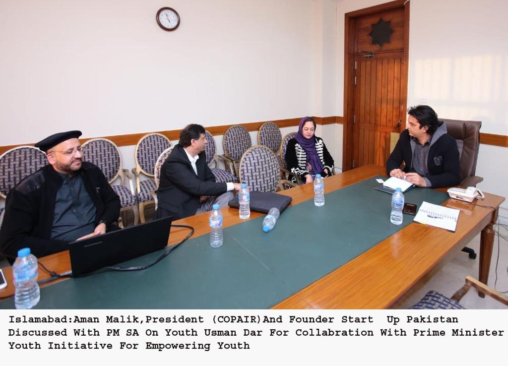 Amna Malik (@amnamalikoff) on Twitter photo 