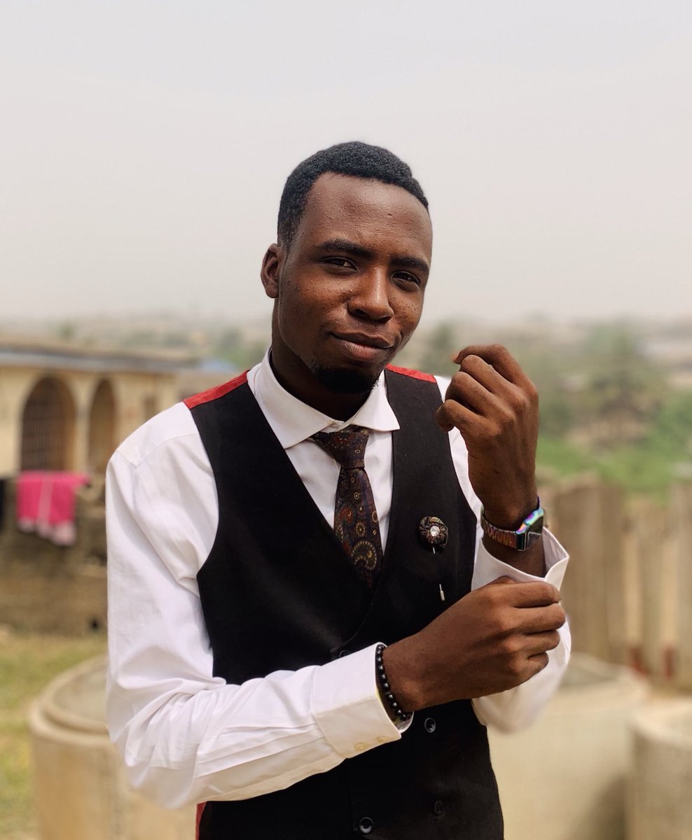 Adekunle_vaa's tweet photo. 4 Pics one word. 🥰

PC ⁦@falemiayo⁩ 
Accessories ⁦@Marvyxtreme_⁩ https://t.co/ANwkvV8ywP