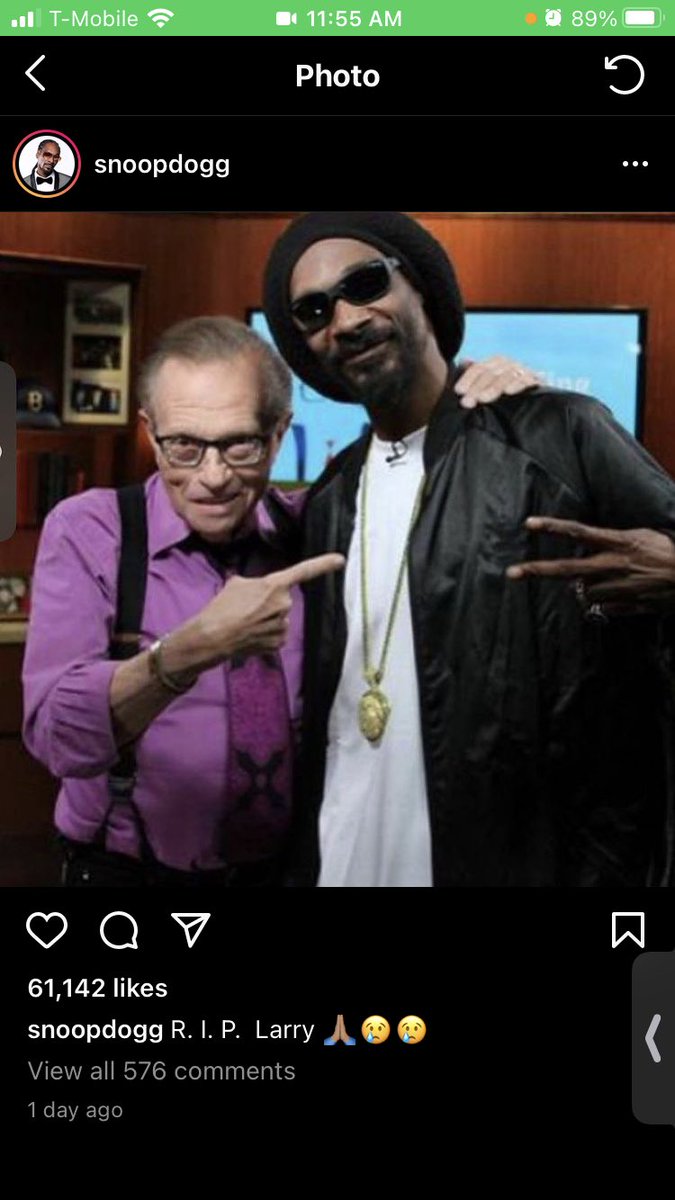 EricaandMariah1's tweet photo. Snoop Dogg being a secret Larry😼

#LarryIsReal #LarryStylinson #secretlarry https://t.co/B8dfZmEtvJ