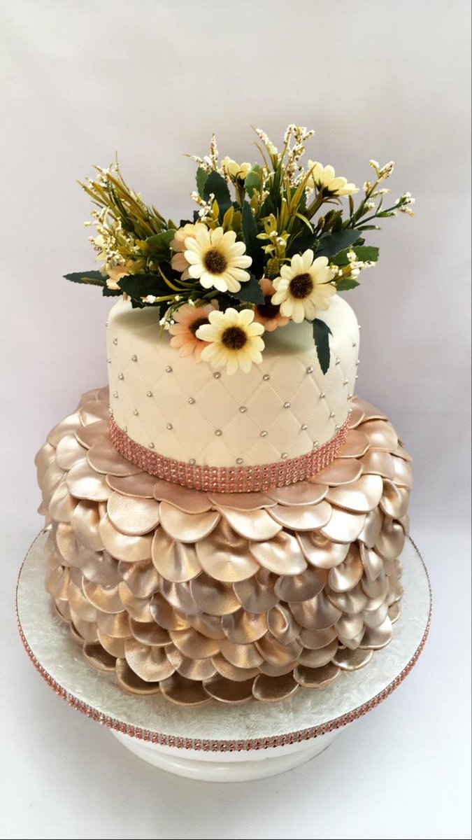 HeyMarciaM's tweet photo. Your one stop for ,CUSTOMISED  Delicious CAKES
#MYASDELESHDELIGHTS
Contact info: 0834242498 app/call
PRETORIA
 
ORDER NOW, https://t.co/cyL9TP1WXJ