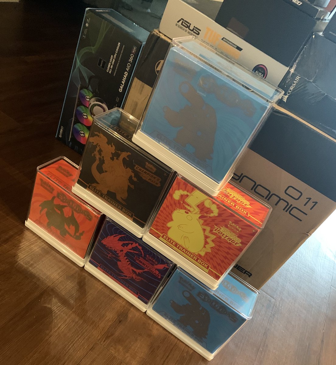 NerdyRX's tweet photo. I freaking love these containers! I will probably spray paint the lid in the future π₯° #Pokemon #elitetrainerbox #evolutions #championpath #vividvoltage #darknessablaze #buildingapc #target #targetfinds https://t.co/qOkhZ9xNv8