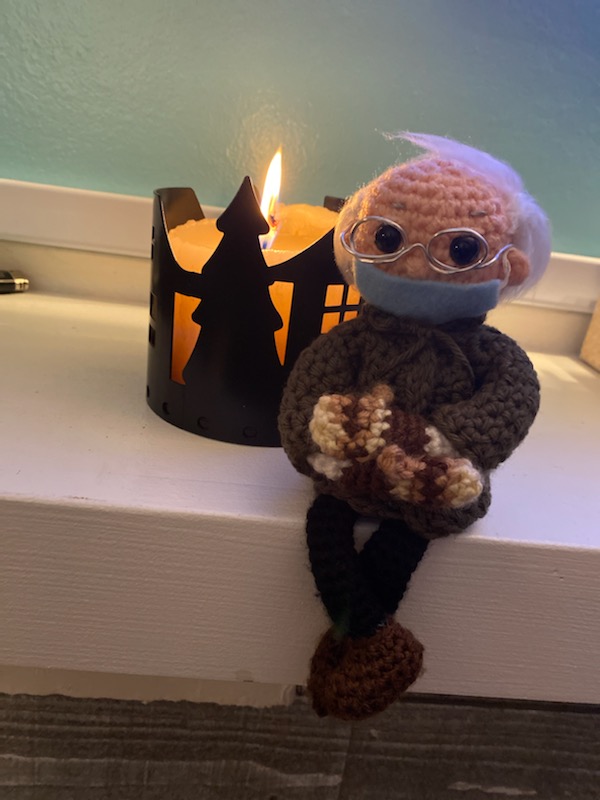CJ2k9's tweet photo. My neighbor just made this for me... She totally ROCKS!! https://t.co/f2ZdwwJIeN