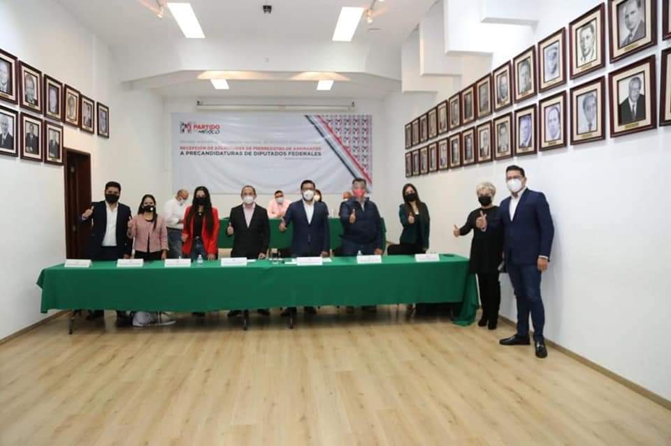 PRITlaola's tweet photo. En el @PRIdePUEBLA cada día estamos más preparados y listos para ganar 🗳️ #ElPartidoDeMéxico https://t.co/nJS7E7dCL9