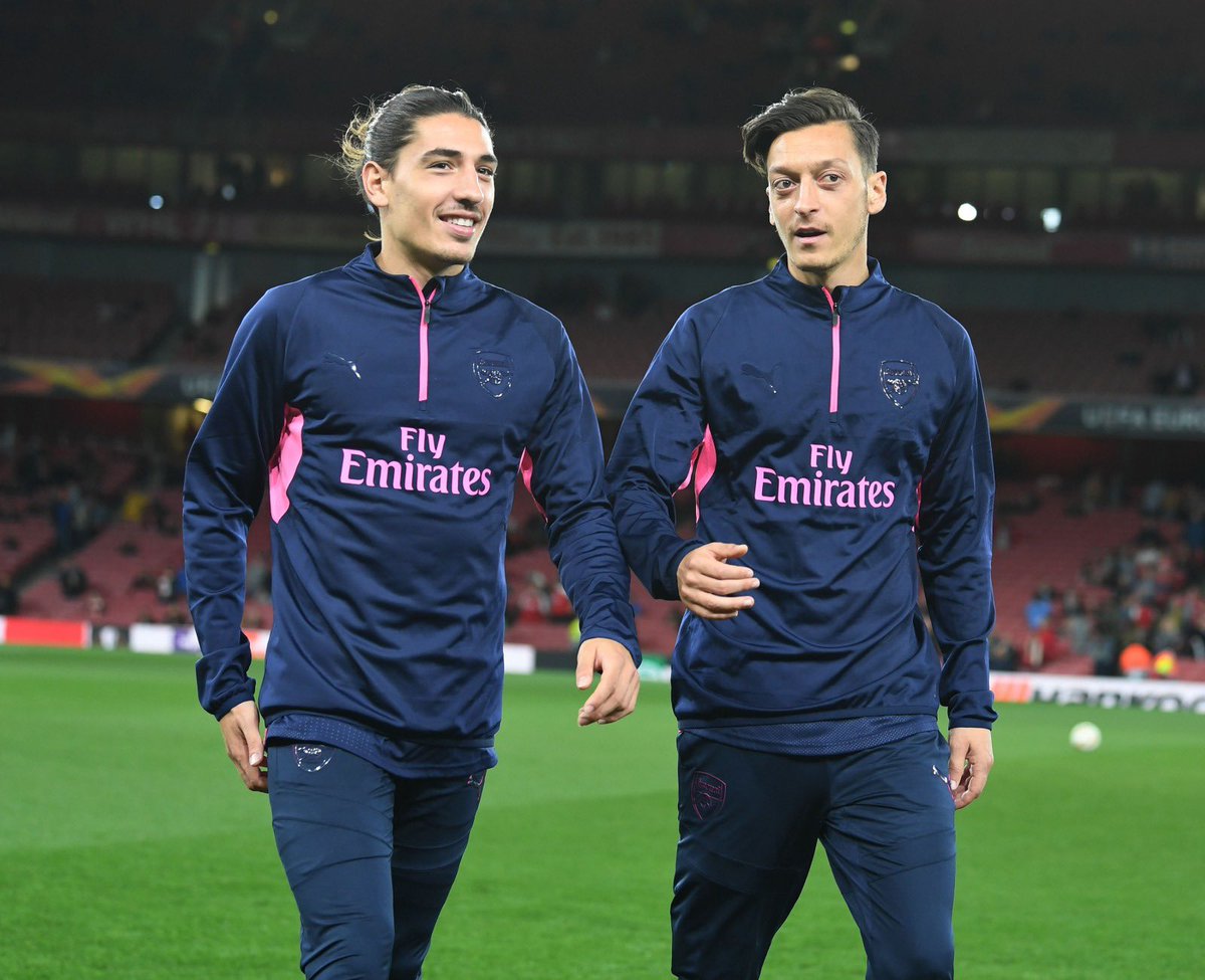 HectorBellerin's tweet photo. Always hard to see top players leave our dressing room. It’s been a pleasure to share so many good memories with you. Wish you all the best @MesutOzil1088! https://t.co/OeIy4vqWIF