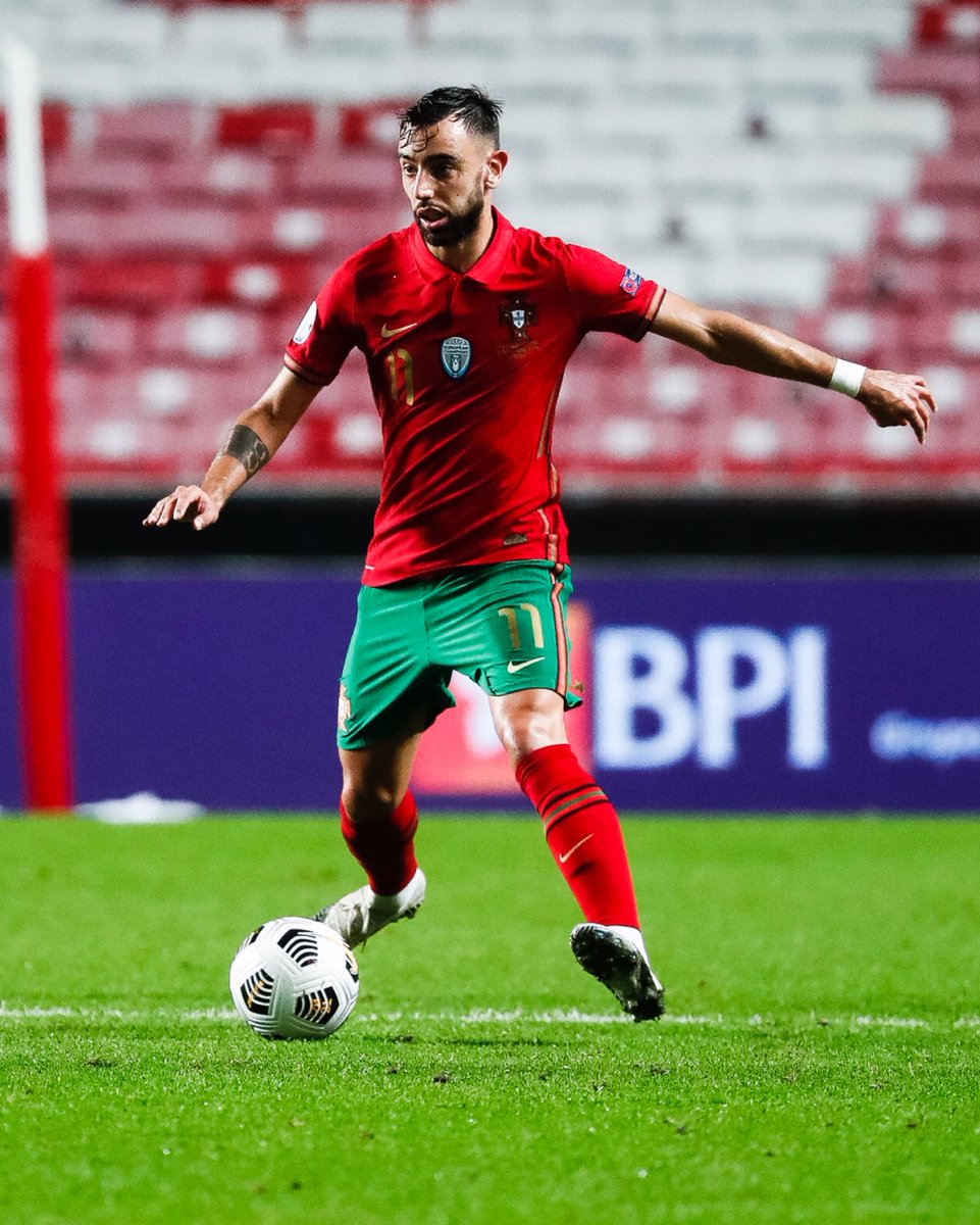 Numa palavra: Bruno. 🇵🇹❤️ #VamosTodos #VamosComTudo
In one word: Bruno. 🇵🇹❤️ #TeamPortugal https://t.co/s5s10Hw6Pq