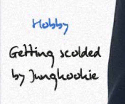 jikookheart's tweet photo. 2014 jimin: being attached to jeonggukkie is my habit 🥰 i like jeonggukkie 🥰

2020 jimin: my hobby is getting scolded by jungkookie and my speciality is being piggybacked by jungkookie 🥰 https://t.co/1zXL32xi2A