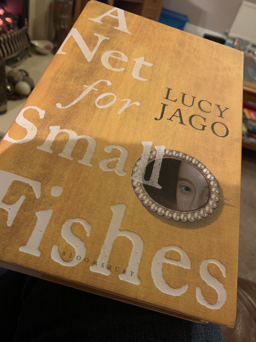 Been looking forward to this one!!  #ANetForSmallFishes  #LucyJago @BloomsburyBooks 
Thank you @Ros_Ellis 
Out 4th Feb #HistoricalFiction
