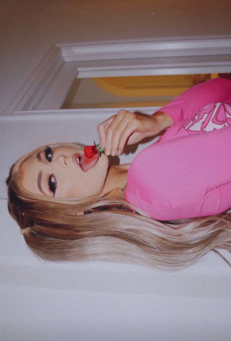 flushgray's tweet image. YOU’RE PERFECT OMGGG! @iamlorengray &amp;lt;3