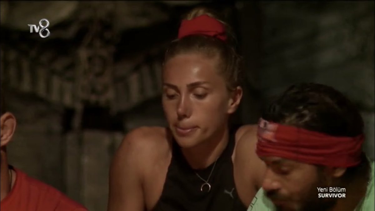 spydervivor's tweet photo. Meryem... yolun açık olsun en iyi performansı gösteren kızdın... 😔

#Survivor2021 https://t.co/h0XJSRWcXg