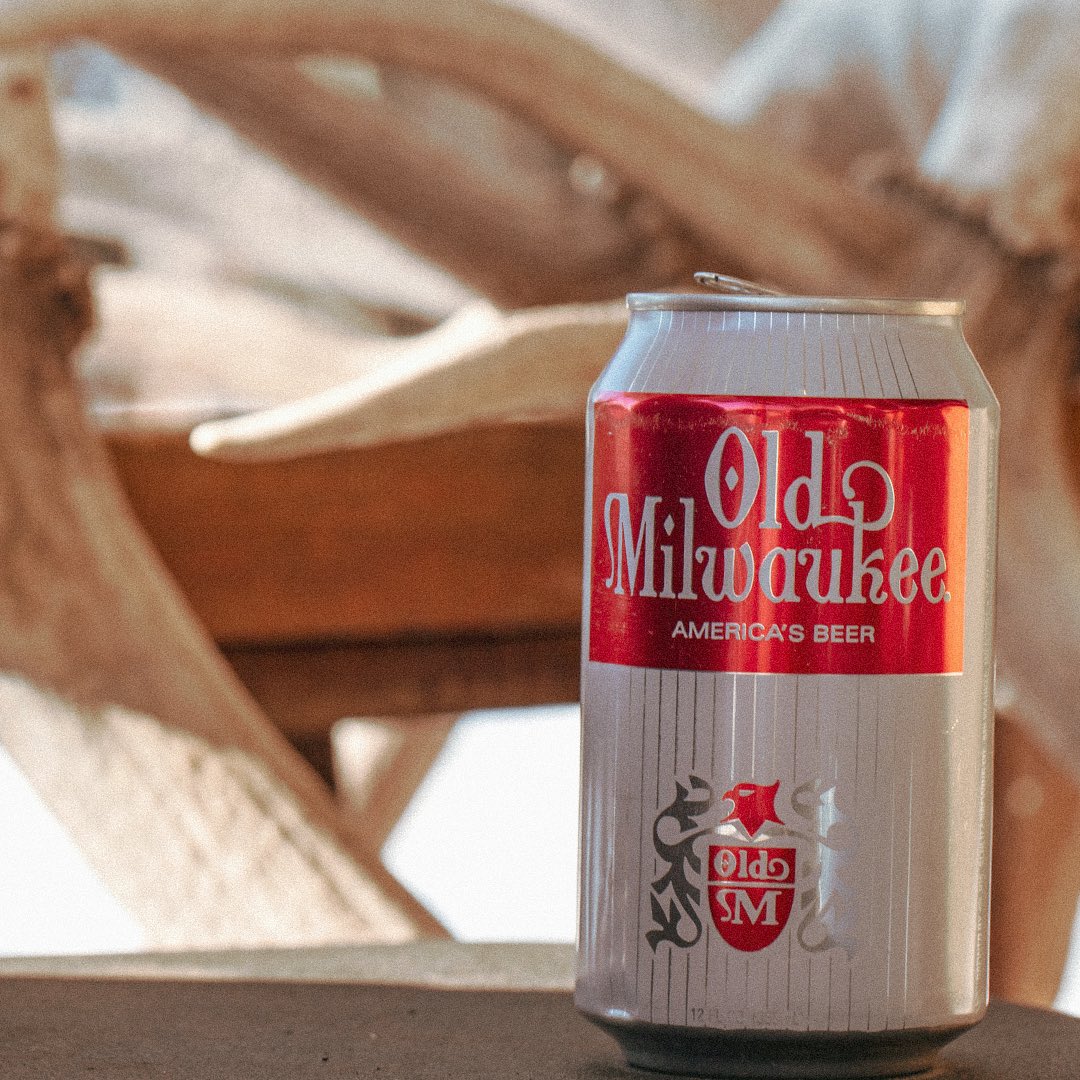 Old Milwaukee tweet media
