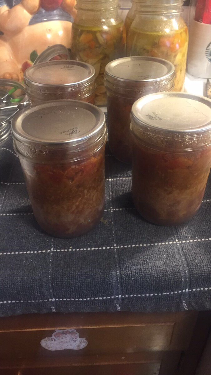 Wrightjw75's tweet image. I finished my Hellfire lower build, bottled up 2 batches of Mead, started 4 more, and canned up some burrito in a jar.  Stay busy, and do what you want.
#countereconomics
@Ivan_Is_Back 
@SallyMayweather 
@CtrlPew
