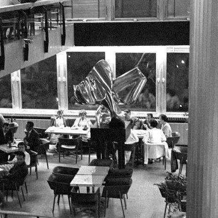 Many famous artists also created custom works for the tower. Goldoni. Vojin Bakić created a sculpture called “Foliated Form” in the Kavana Neboder [left] while Edo Murtić created a wall relief at the main entrance [right].