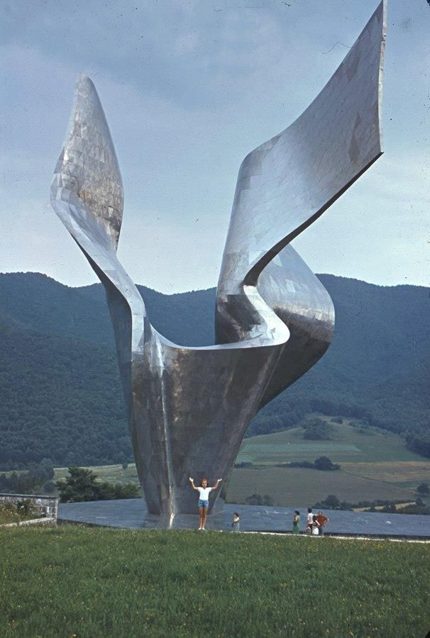 Even more interesting to note about the Foliated Form sculpture is that its shape was used by Bakić as a basis for his famous Partisan monument at Kamenska, which was itself destroyed in the 1990s. For more info on it:  http://SpomenikDatabase.org/kamenska&nbsp;