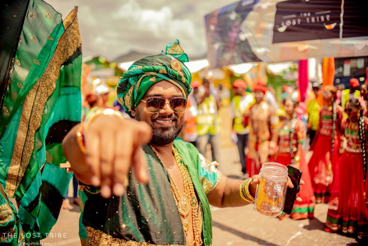 exploretrinidad's tweet image. Carnival, I Love You ♥️🇹🇹 by @Instaval_tt of @LTCarnival &amp;amp; @CarnivalTRIBE (Thread)

I’m a masquerader at heart! Ever since I remember myself, I was in love with the excitement of Carnival.

#visitTrinidad