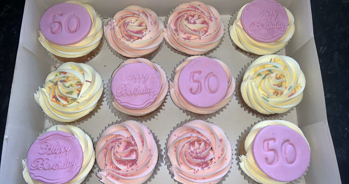 Some self promo for my small business❣️ I can be found on instagram- nics_cakesxo &amp; facebook- Nic’s Cakes. A huge range of cakes, cupcakes, cheesecakes, cakesicles &amp; tray bakes suitable for everyone 🤍🤍