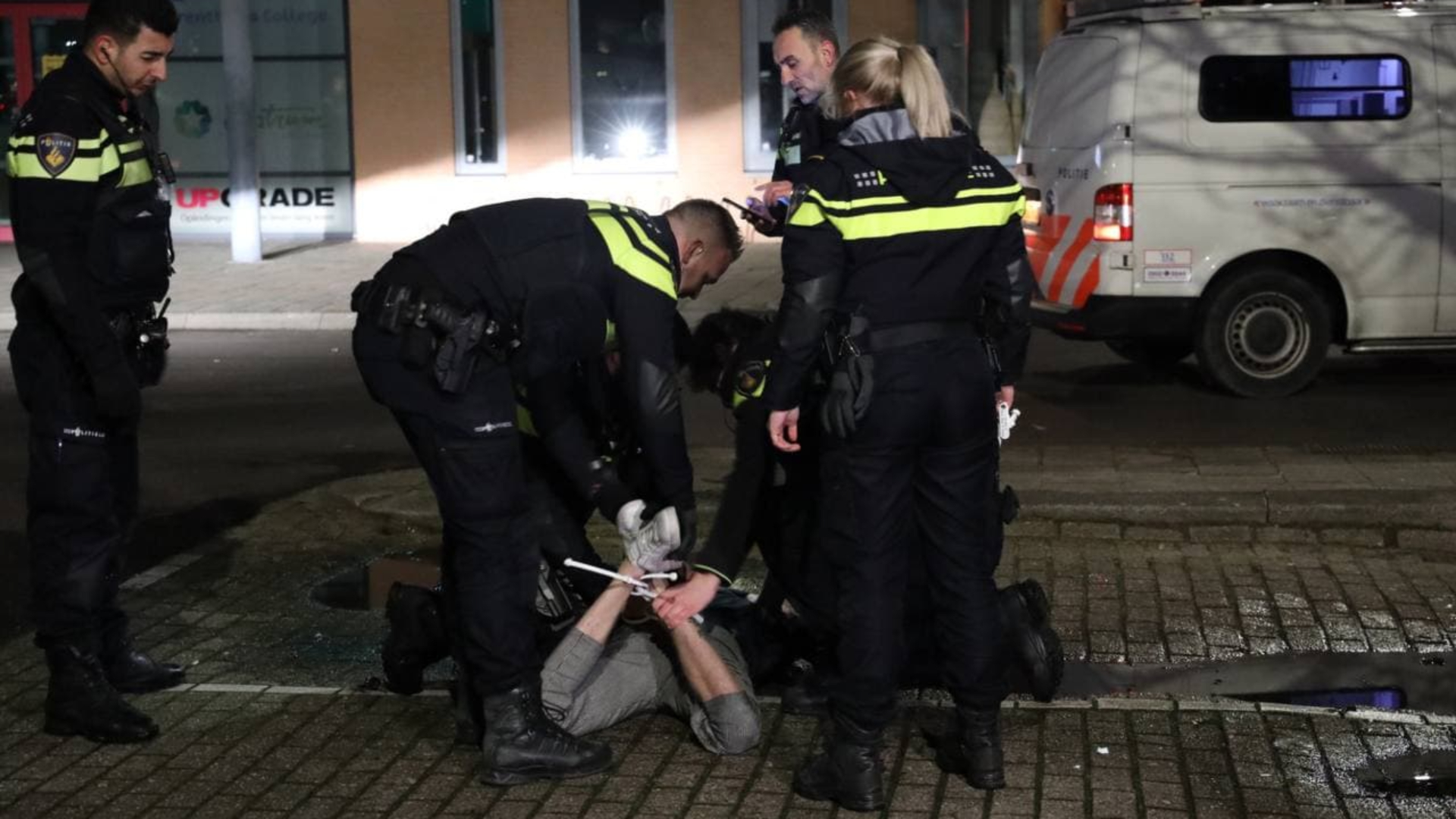 EshqRUiXcAEVpaA?format=jpg&name=large