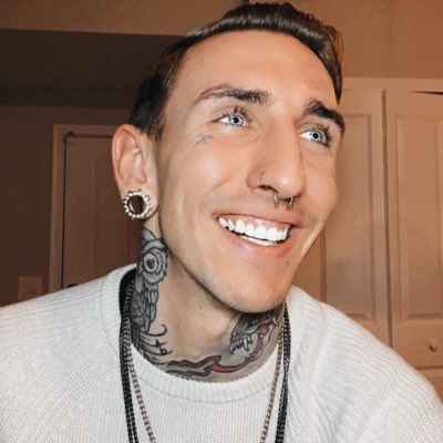 Dopeless_Hope95's tweet photo. #NewProfilePic https://t.co/PhT3YPQY7y