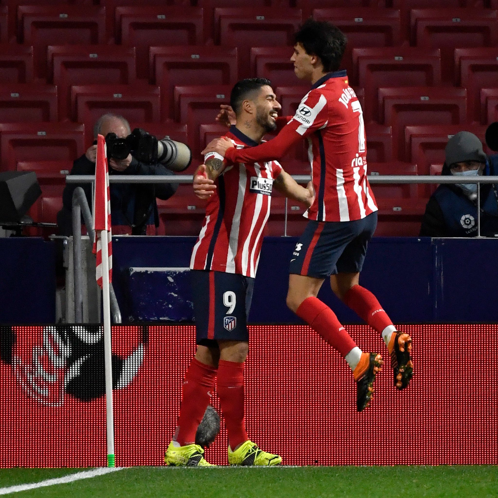 Happy birthday to Luis Suarez!!! 

12 goals in 15 games for Atletico Madrid 