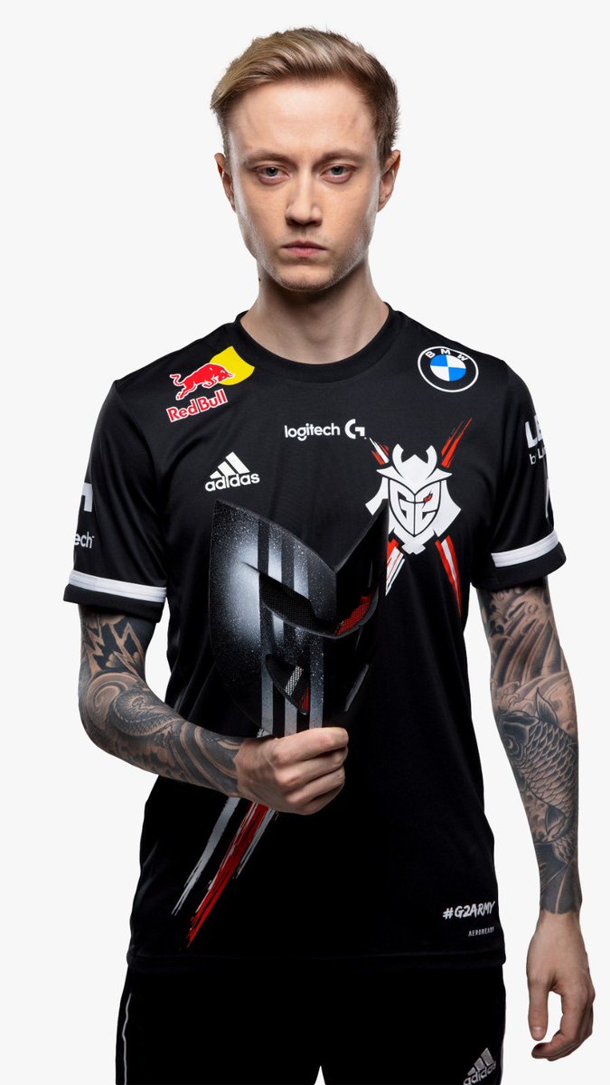 RekklesLoL's tweet photo. ⚫️⚪️🔴 https://t.co/PFt1pdfJUq