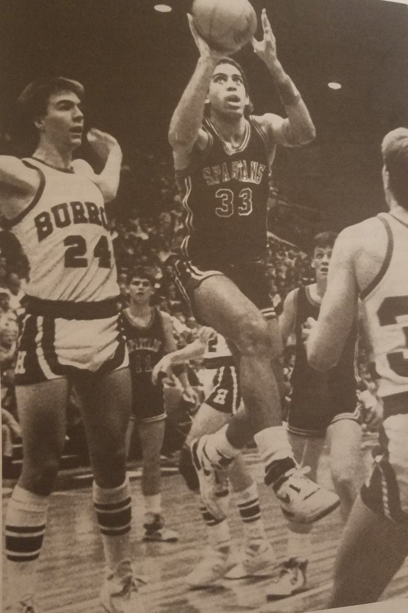 BLASTTOTHEPAST8's tweet photo. 1988 Class B State Champions: Edinburg Spartans....Edinburg was led into the state tourney by star player Scott Guldseth. In the first round Edinburg found themselves up against perennial power Hillsboro Burros. Scott Guldseth scored 25, Cory Laxdal 13 as Edinburg defeated https://t.co/u7vnrtVMv4