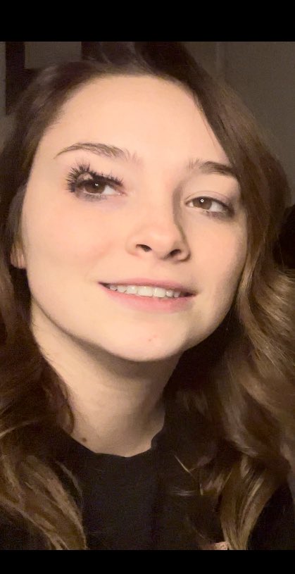 BrooklynAgnew's tweet photo. hi welcome to our vlog https://t.co/Dgtz81u4ff
