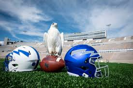 Kobster_kidd18's tweet photo. Just had an outstanding conversation with Coach Knorr from Air Force Academy. I am blessed beyond measure to have received my first D1 offer from this outstanding institution! GO Air Force! https://t.co/yhZcE19jvf