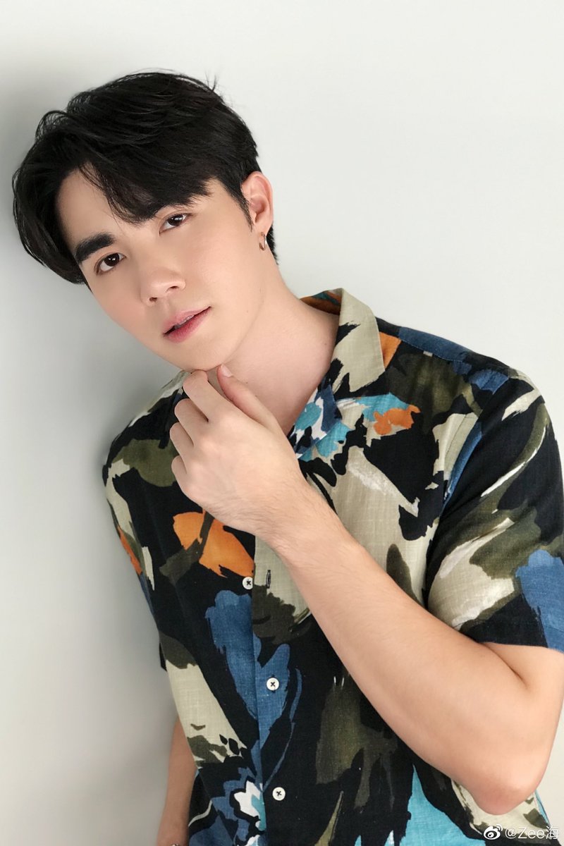 𝙭 𝙯𝙚𝙚𝙥𝙧𝙪𝙠 ()*— 𝙖 𝙩𝙝𝙧𝙚𝙖𝙙.