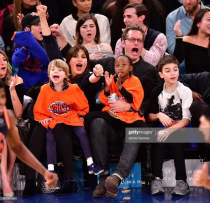 Happy Birthday to Hargitay a huge fan of the Knicks, the team of Law & Order! 