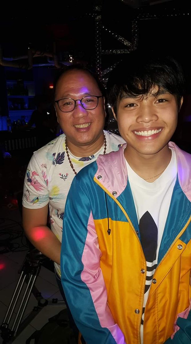 Photo taken Feb 11, 2020. Nag set visit si @elijahcanlas_ .. Before pandemic and Gameboys...