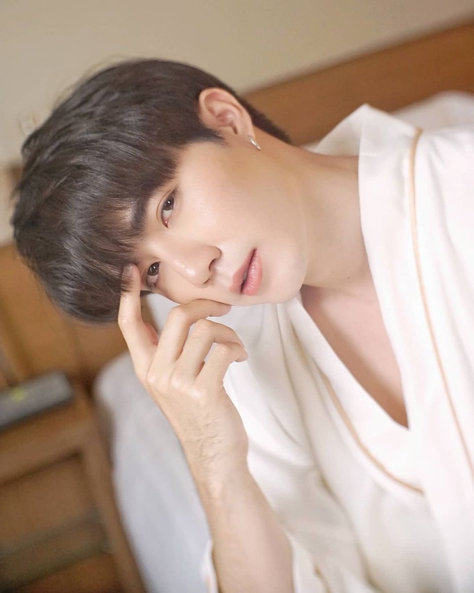 𝙭 𝙯𝙚𝙚𝙥𝙧𝙪𝙠 ()*— 𝙖 𝙩𝙝𝙧𝙚𝙖𝙙.