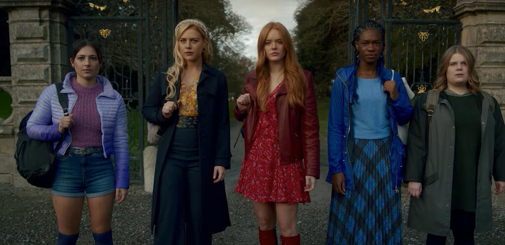 How it started vs how it's going #winxsaga edition
✨✨✨