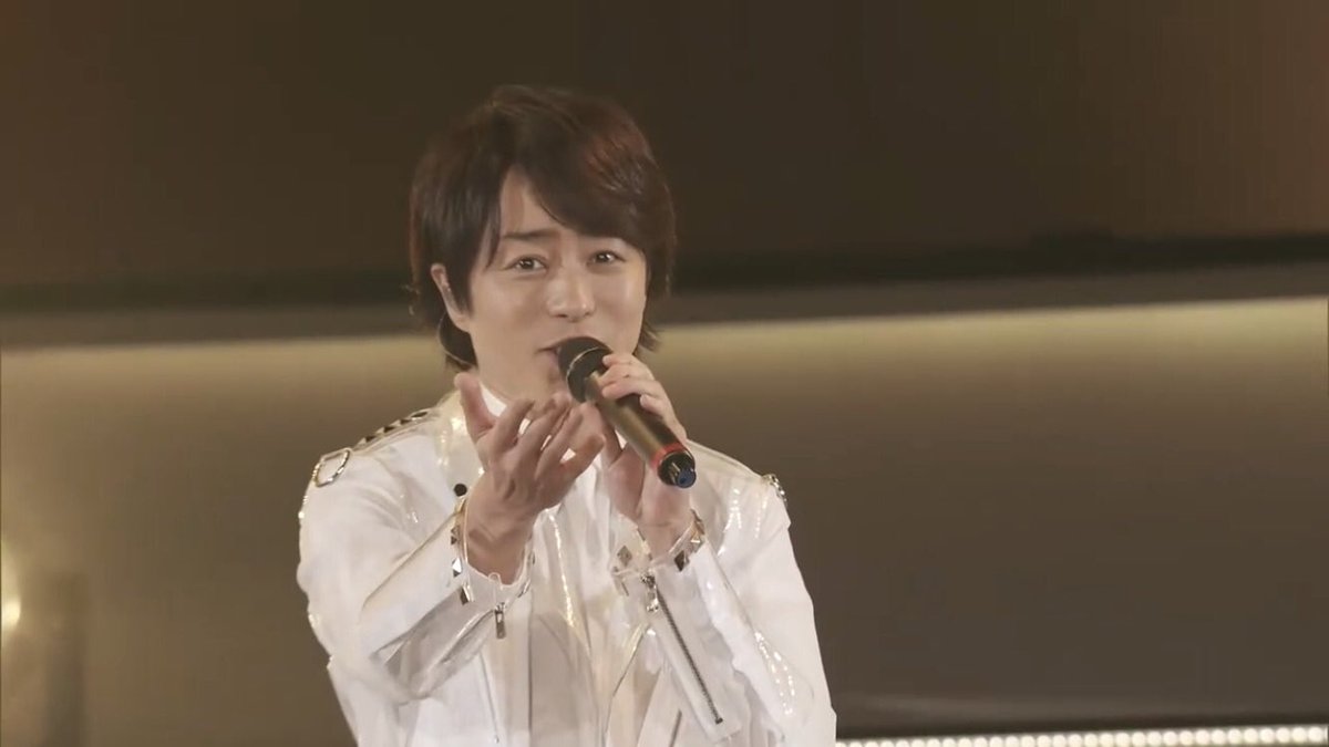 ARASHI110316's tweet photo. 翔ちゃん❤誕生日おめでとう。
あなたの言葉に今も救われています。ありがとう😊

あの時翔ちゃんが言った…「僕たちが嵐ですと胸を張って言えるその時まで。」をずっと待っています✨

幸せな1年になりますように…。
#櫻井翔誕生祭 
#櫻井翔に感謝カンゲキ雨嵐 https://t.co/0ogW6iUm3u