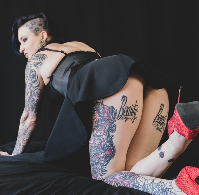 Yena Zeau (@xYenaZeaux) is a fucking BADASS! How do you rock those shoes? Check on these pictures&hellip;  @Bentbox https://t<a class="tags" target="_blank" title="On Twitter" href="/?out=eyJ0eXAiOiJKV1QiLCJhbGciOiJIUzUxMiJ9.eyJpYXQiOjE3MjY0NTgyNTEsImlzcyI6InR3cG9ybnN0YXJzLmNvbSIsIm5iZiI6MTcyNjQ1ODI1MSwiZXhwIjoxNzU3OTk0MjUxLCJyZWRpcmVjdF91cmwiOiJodHRwczovL3R3aXR0ZXIuY29tL3hZZW5hWmVhdXgifQ.abHbK9PUOcaQYtlaikitTNEBbreTwl7dvBU6VU6LFkAekGldUdth81gDqQvzc6TI-QjbzUciPwfxoYdhc6heag">@xYenaZeaux</a><a href="/tag/success"class="tags"><span>#success</span></a>