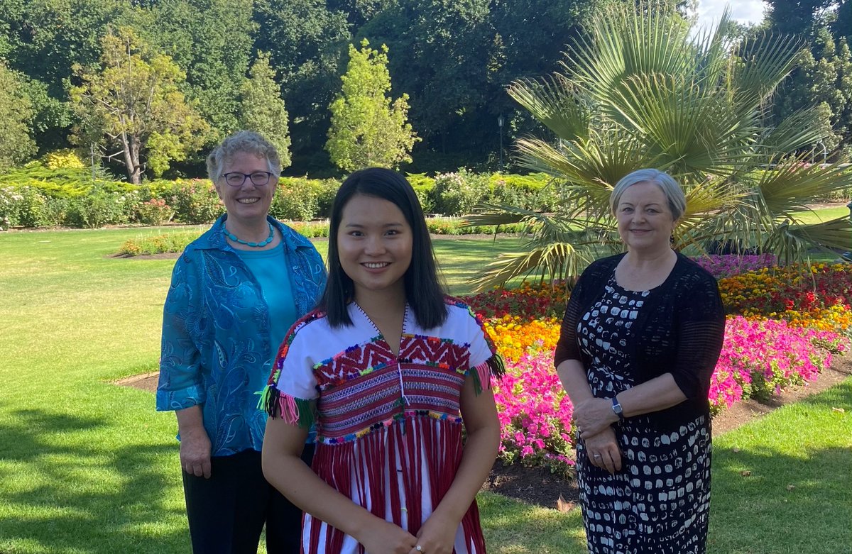 Congratulations to our 2021 Citizen of the Year Cathie Steele and Young Citizen of the Year Ma Aye Paw 👏

Both recipients have been recognised for their leadership and work supporting the Greater Bendigo community, especially during COVID-19.

Read more: bit.ly/3a2C74L
