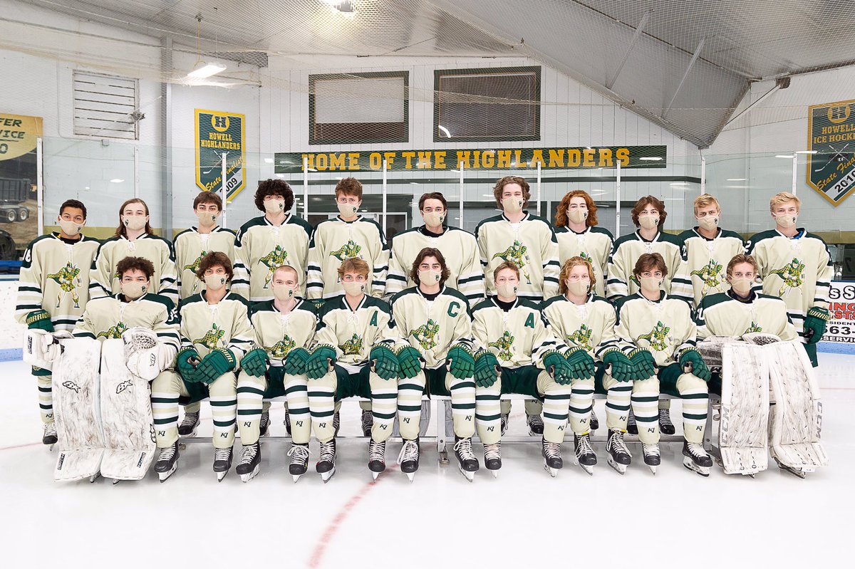 HowellVHockey's tweet photo. #MaskUpToPlay. We can do it https://t.co/KuCTla4yq2