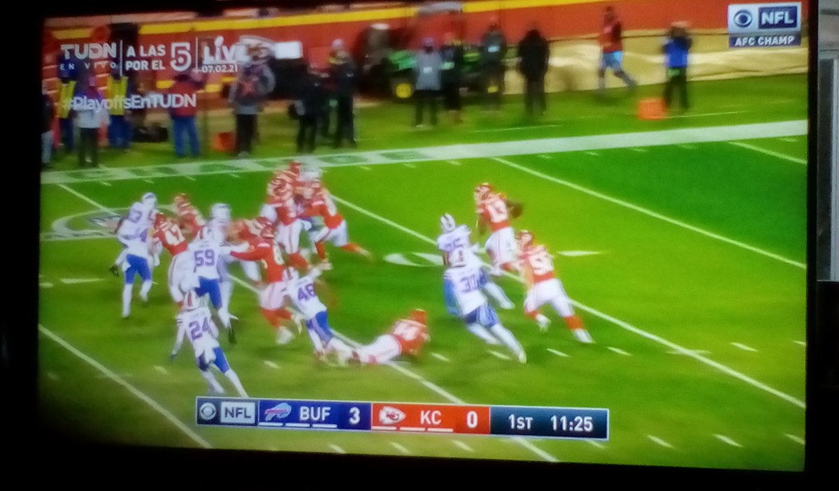 interlovo's tweet photo. #playoffsEnTDN #BillsMafia #NFL https://t.co/b9DXY6cGiP