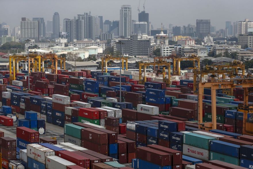 Thailand's trade ends 2020 on strong note with #exports, #imports returning to growth
#Thailand #Business #Economy
#SoutheastAsia
https://t.co/KUpNXQZHI6
@JaniceHengBT
Via https://t.co/USYY7TQL7c https://t.co/OvrA6o7q63