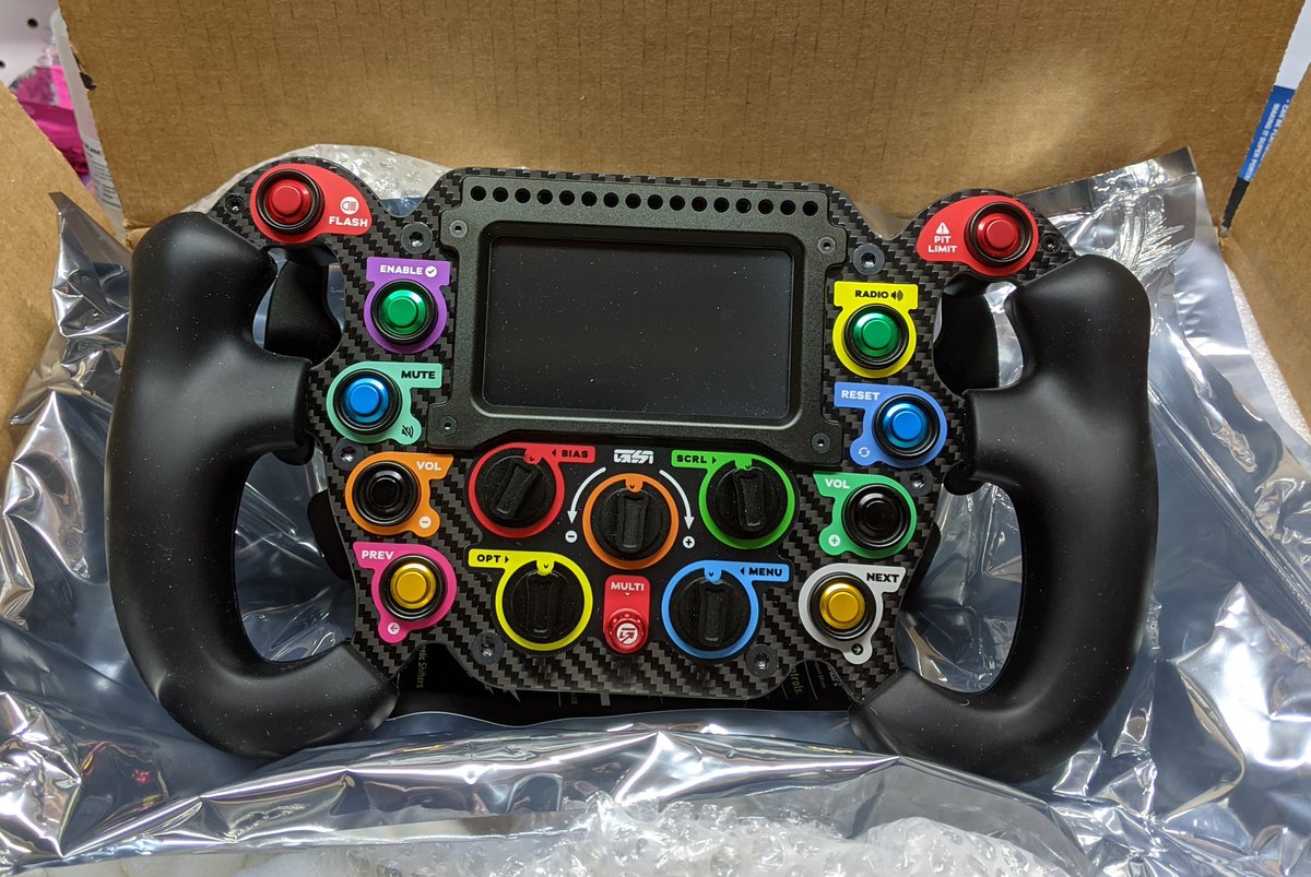adam_hartzell's tweet image. New hotness getting ready to go on the sim rig. I've been wanting a display in my wheel for a long time now and @gomezsimracing is building what I believe to be the highlight quality wheel money can buy.