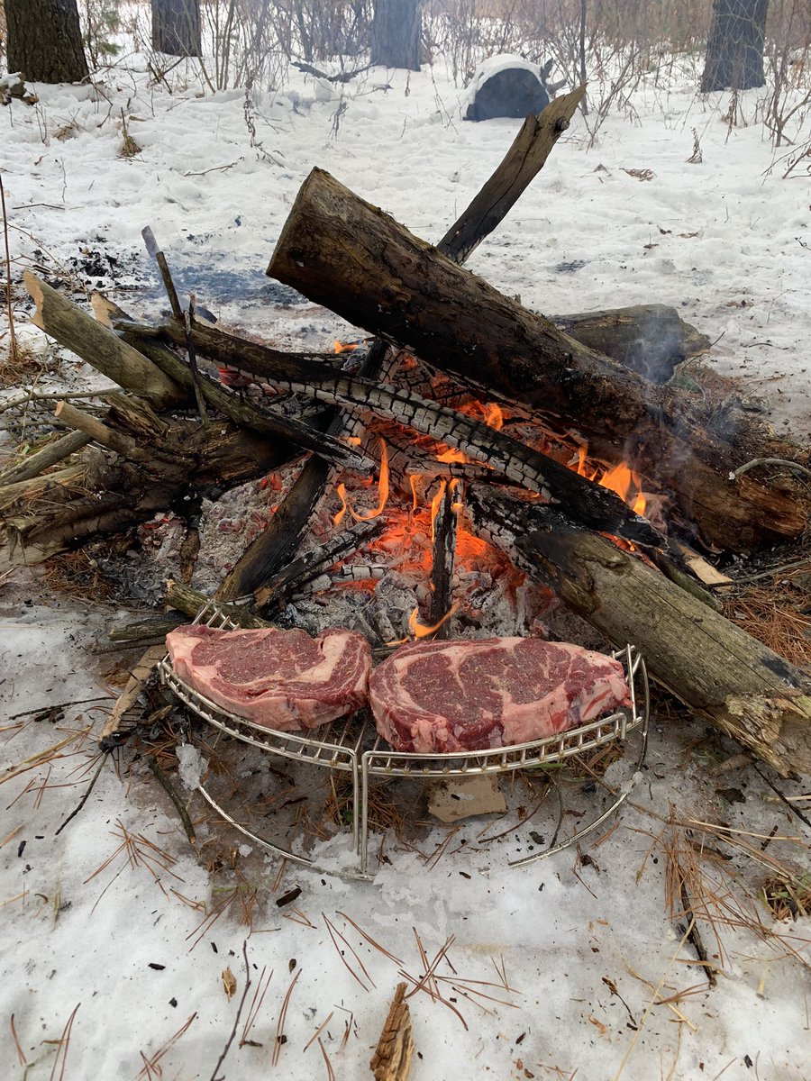 Steaks in the woods .