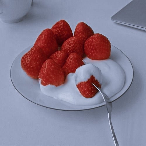 magicaffe's tweet photo. ⠀⠀ ✰ ، Pedido: Combo Strawberry
⠀⠀ ⠀⠀ De: Ashtynfã
⠀⠀ ⠀⠀ Para: @tuIipws 

⠀⠀، 📃 Mensagem: ❝ Tenha uma boa noite! ❞ https://t.co/OORtCeJGJW