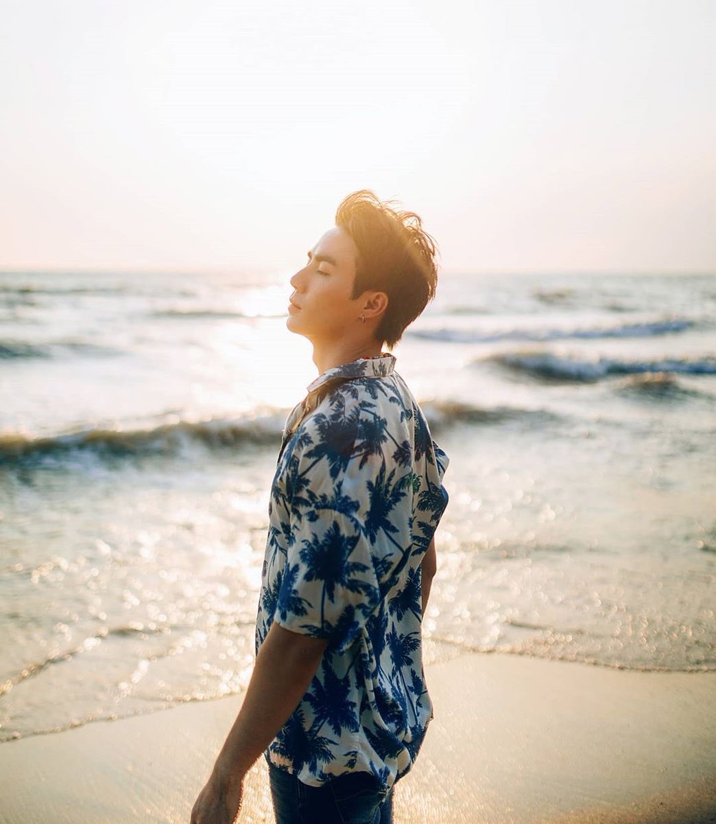 𝙭 𝙯𝙚𝙚𝙥𝙧𝙪𝙠 ()*— 𝙖 𝙩𝙝𝙧𝙚𝙖𝙙.