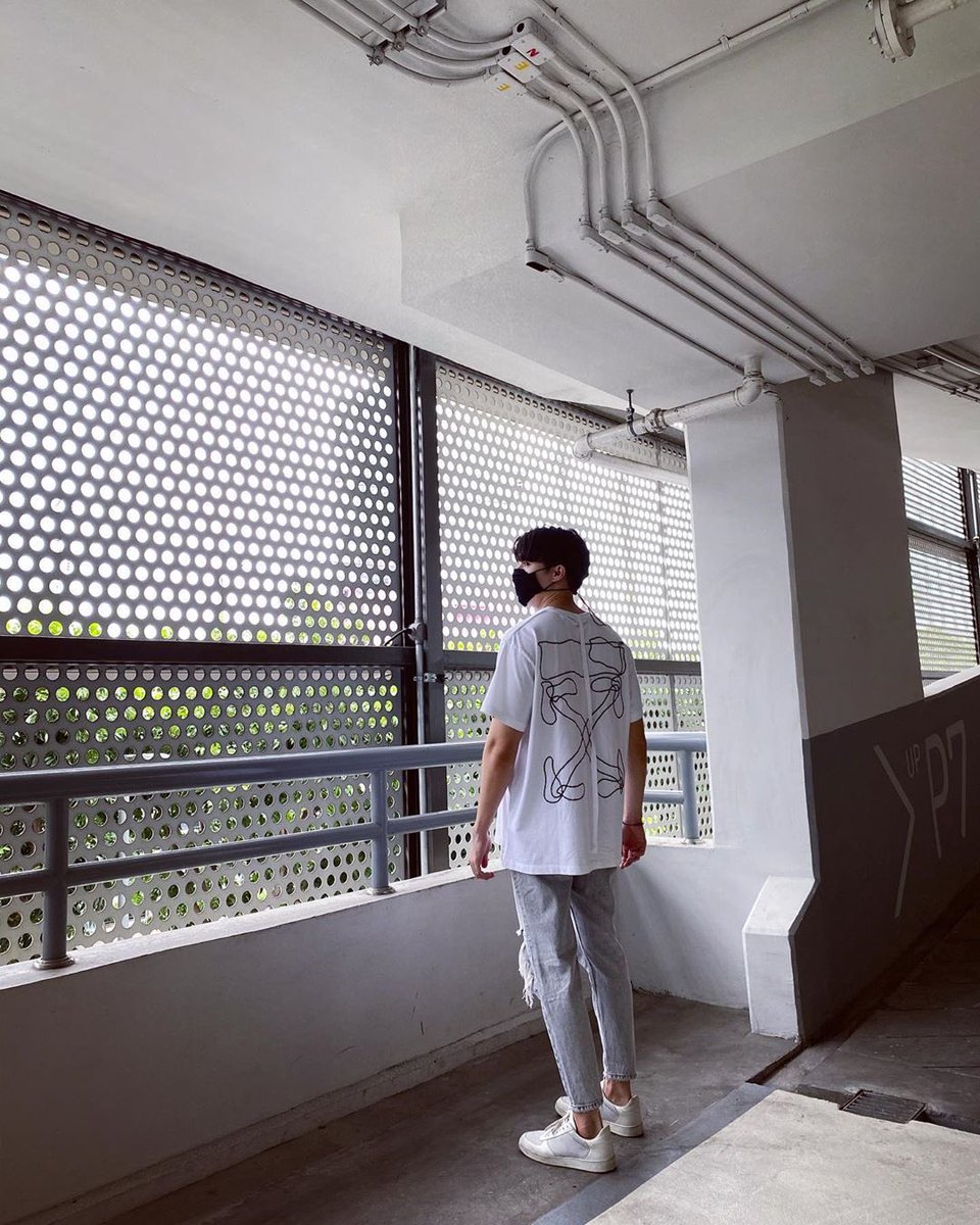 𝙭 𝙯𝙚𝙚𝙥𝙧𝙪𝙠 ()*— 𝙖 𝙩𝙝𝙧𝙚𝙖𝙙.