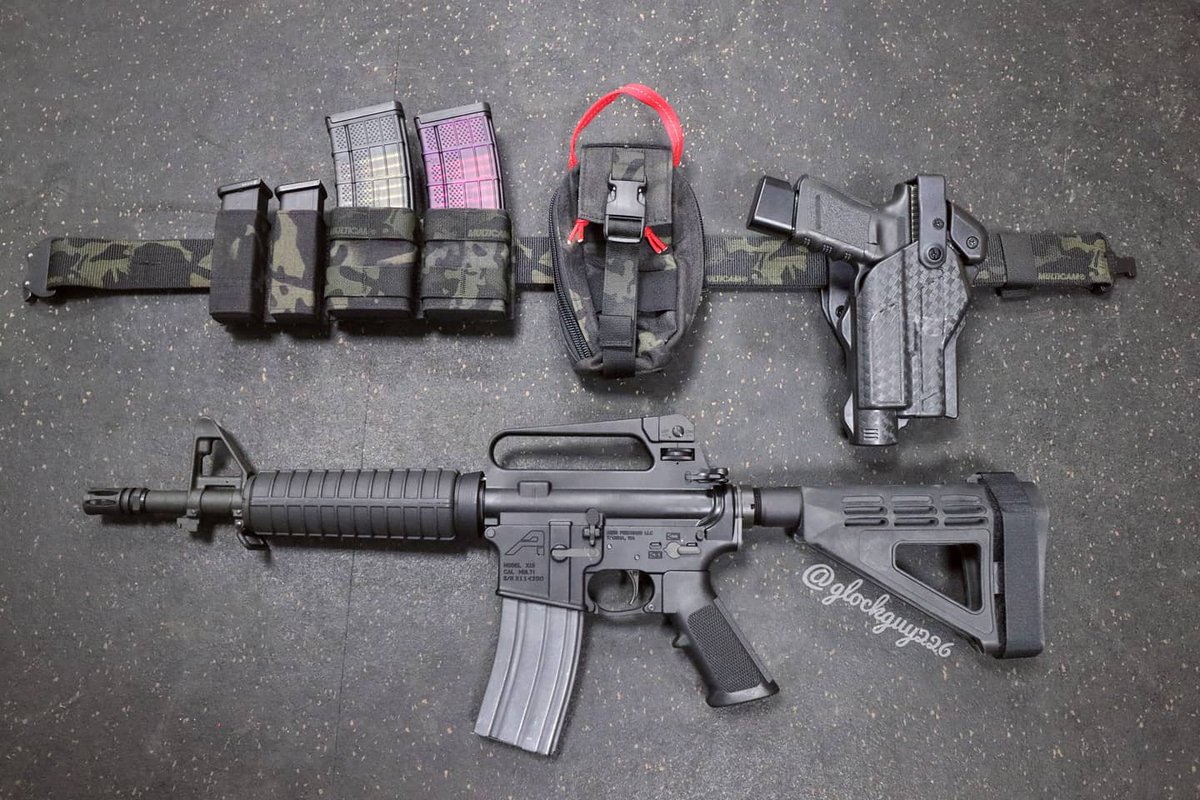 GLOCKGUY226's tweet photo. This New Battle Belt Setup From @_esstac Is On Point! ☠ Do You Run Battle Belt At The Range?
https://t.co/LYpXB7roMy
#esstac #battlebelt #glock #glock19 #ar #aliengearholsters #EDC
#pewpewlife #belt #gunbelt #holster #magpouches #ifak #youtuber #aeroprecision #dutybelt https://t.co/1t8HIcMKYf