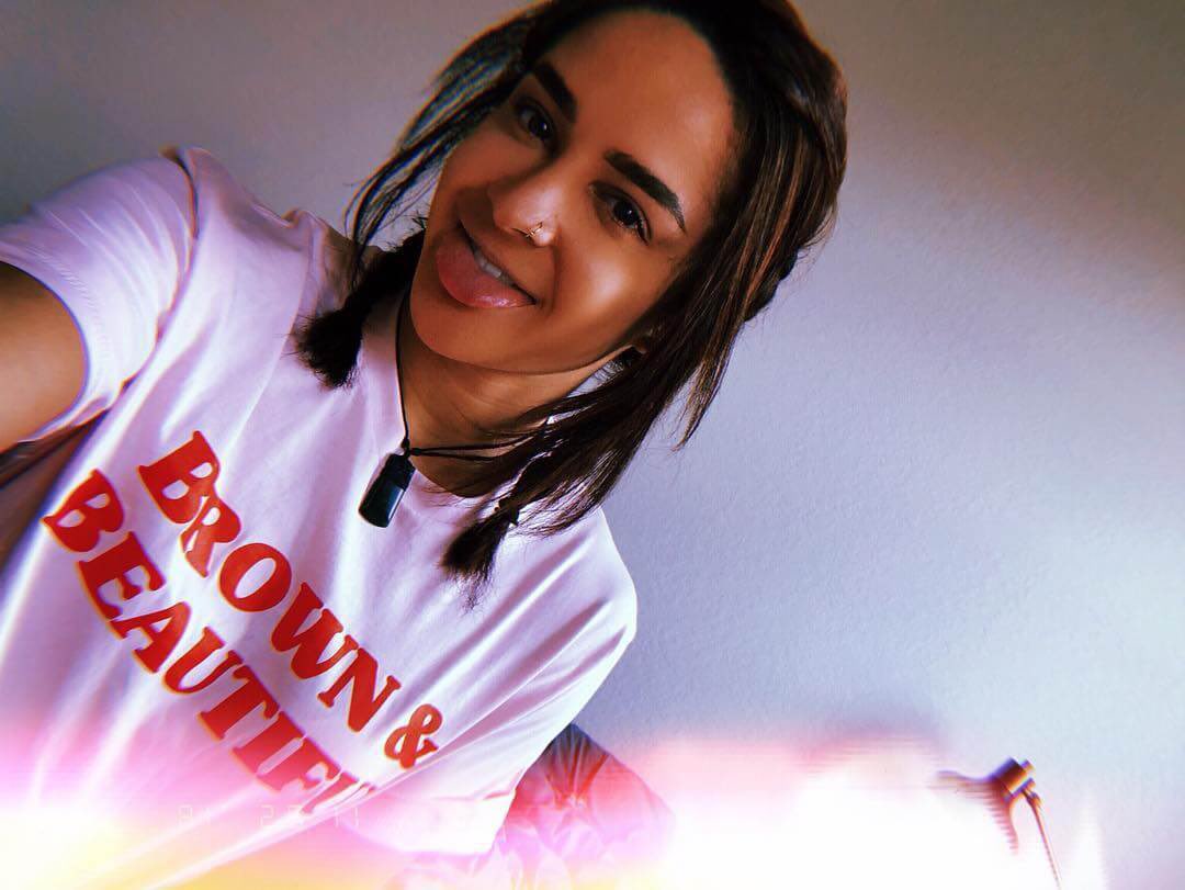 BRUTALITYMIND's tweet photo. @YourKingKota this little bratty but cutie and me are now engaged 💍💍 https://t.co/TugQcjk470