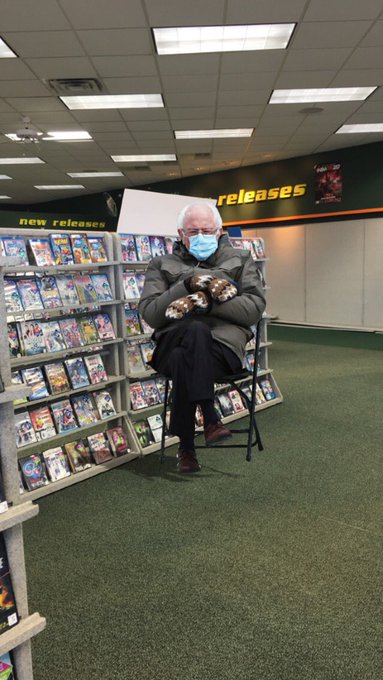 Bernie went to family video and Walmart pharmacy in Princeton Illinois #berniesmittens  @BernieSanders<a href="/tag/berniesmittens"class="tags"><span>#berniesmittens</span></a>