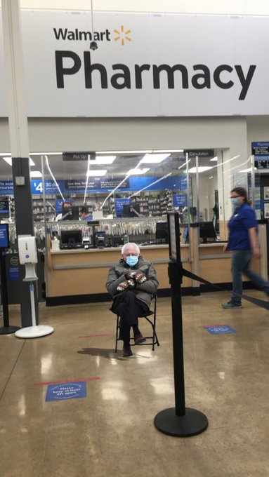 Bernie went to family video and Walmart pharmacy in Princeton Illinois #berniesmittens  @BernieSanders<a href="/tag/berniesmittens"class="tags"><span>#berniesmittens</span></a>